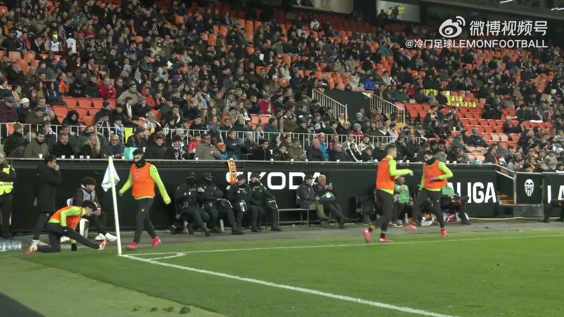 DG视讯官网平台皇家社会谴责个别瓦伦西亚球迷对久保建英的种族歧视